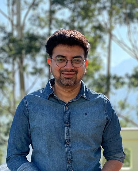 NishidhAdhvaryu